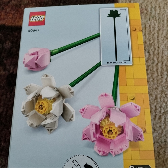 Lego Roses, Tulips,  Sunflowers, Daffodils, Lotus + Cherry Blossoms Flow… - Picture 11 of 15